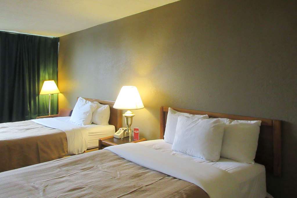 Econo Lodge Fredonia Стая снимка